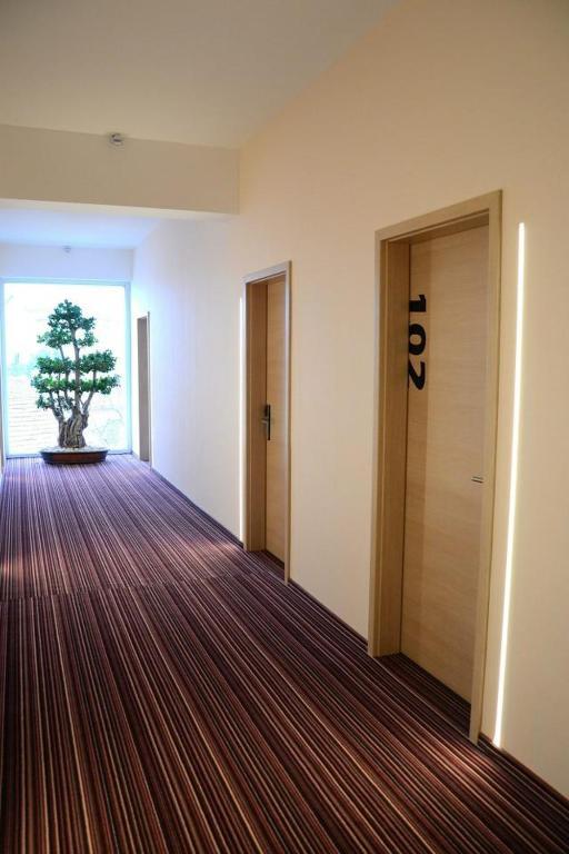 Zenti Plaza Hotel Drobeta Turnu Severin Luaran gambar