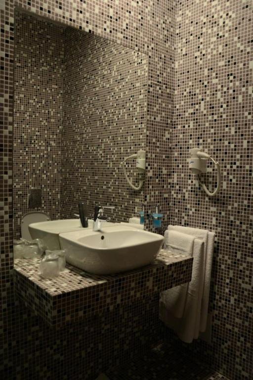 Zenti Plaza Hotel Drobeta Turnu Severin Luaran gambar